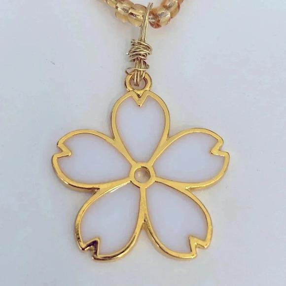 Handmade White & Gold Resin Flower Necklace - Picture 1 of 5